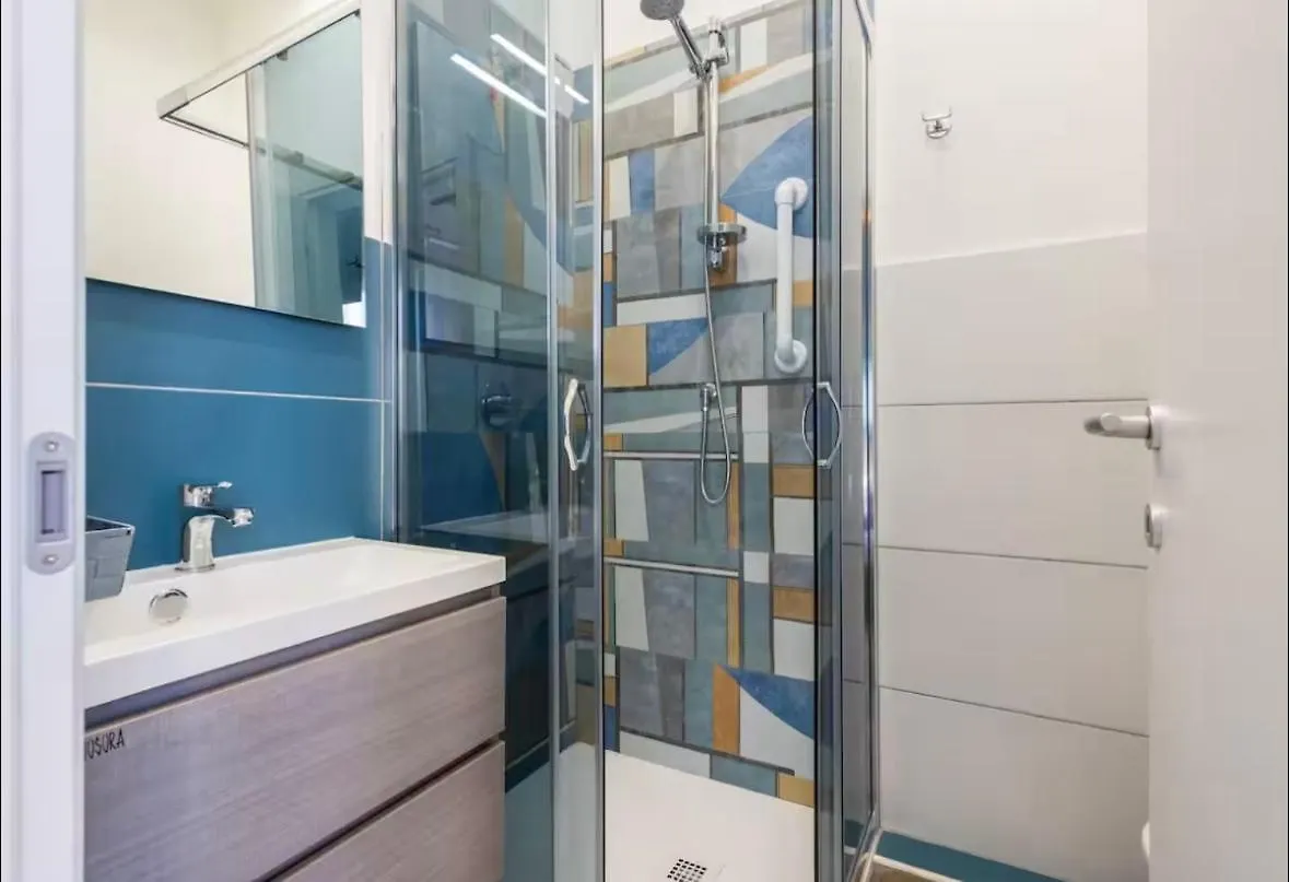 Apartment Appartamenti Metro A Lucio Sestio Rome