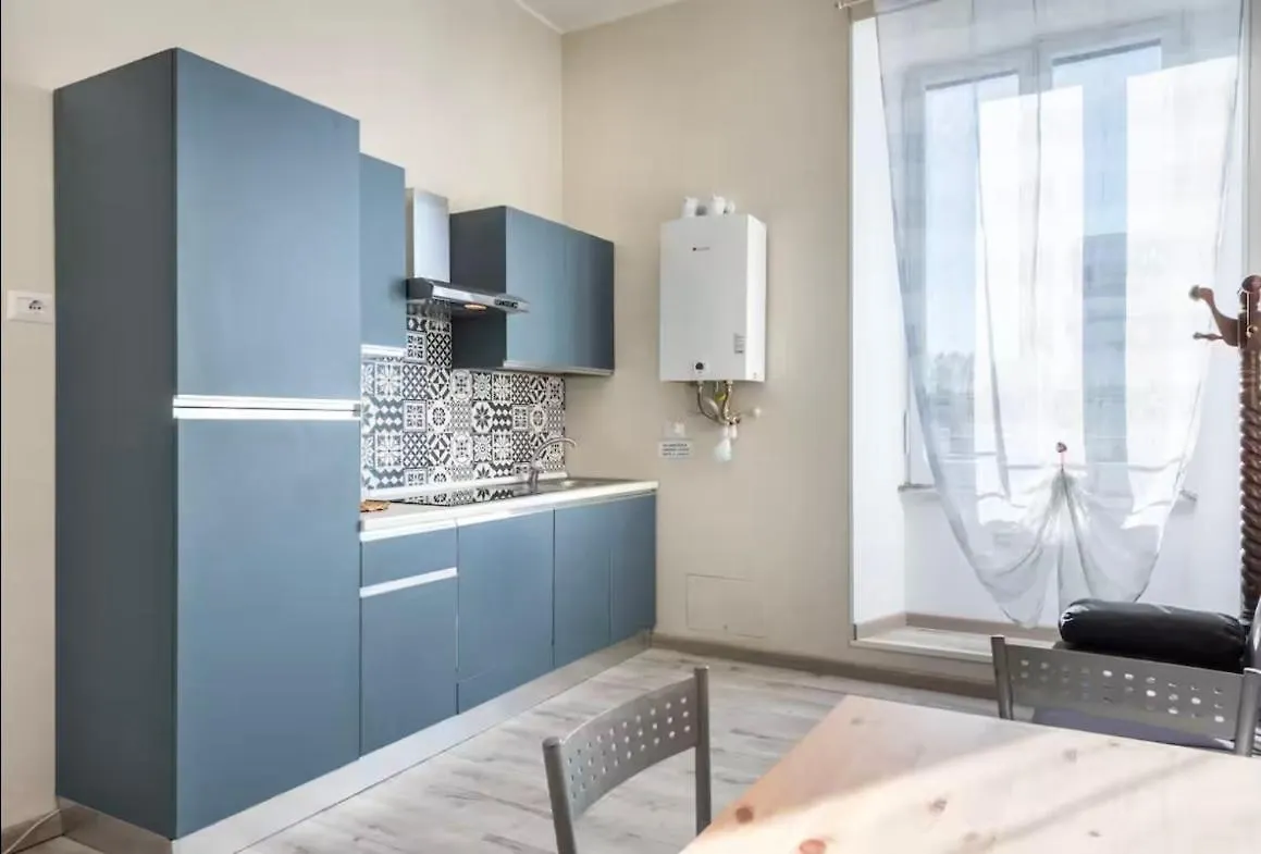 Apartment Appartamenti Metro A Lucio Sestio Rome