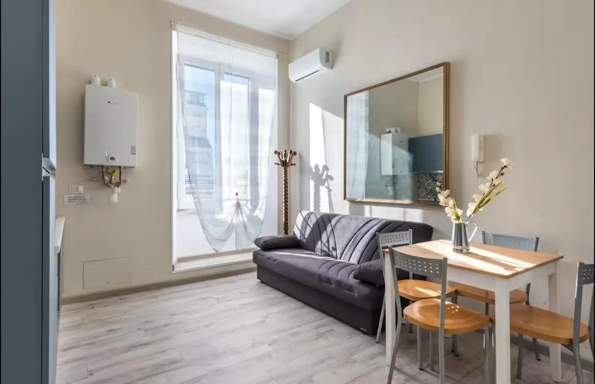 Apartment Appartamenti Metro A Lucio Sestio Rome