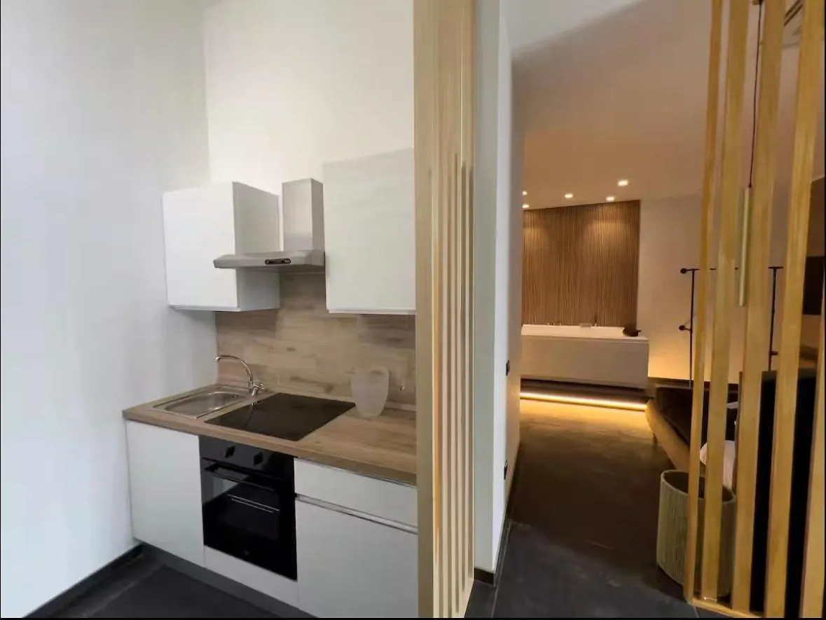 Appartamenti Metro A Lucio Sestio Rome Apartment